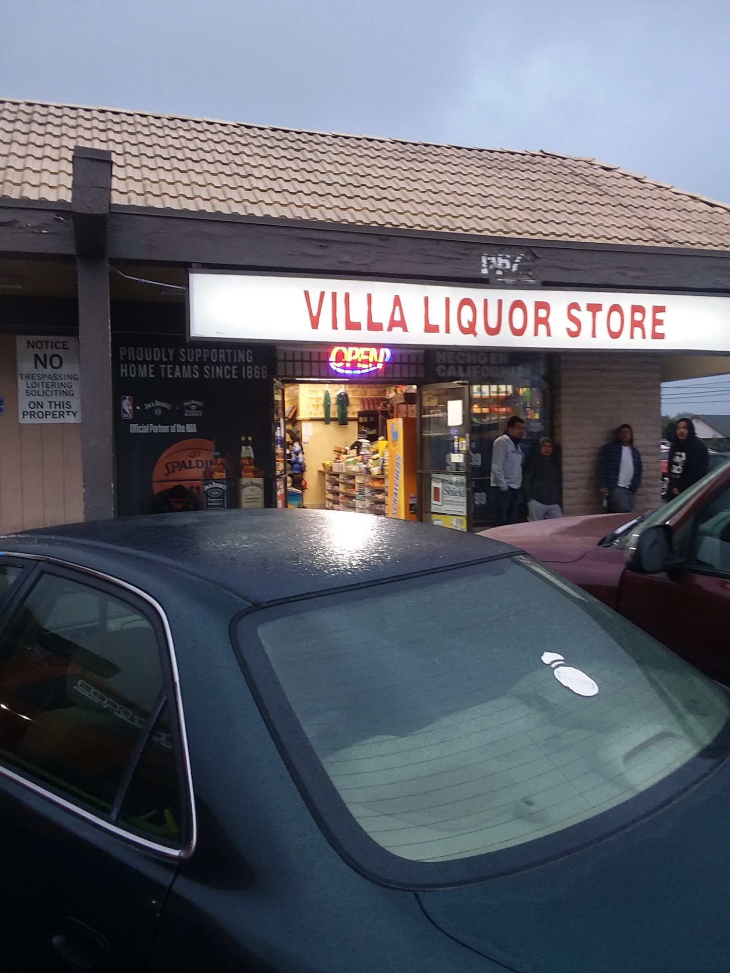 Villa Liquor