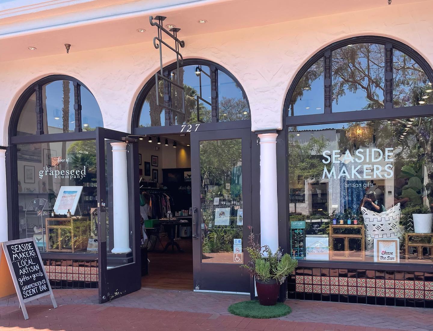 Seaside Makers - Santa Barbara