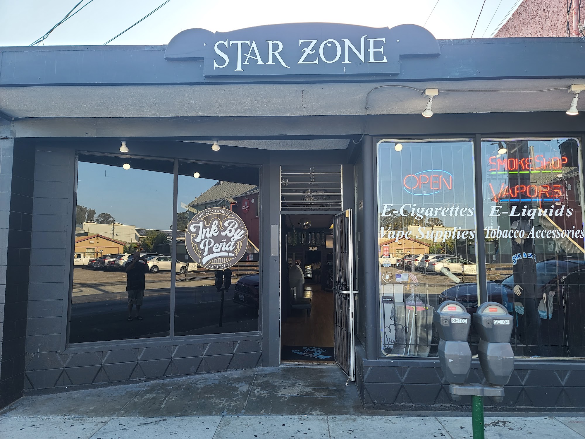 Star Zone Smoke Shop