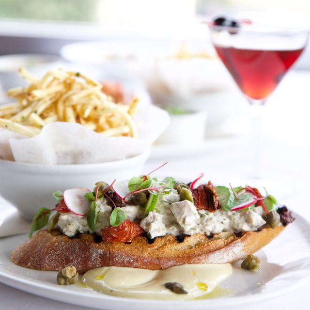 Photo credit: opentable