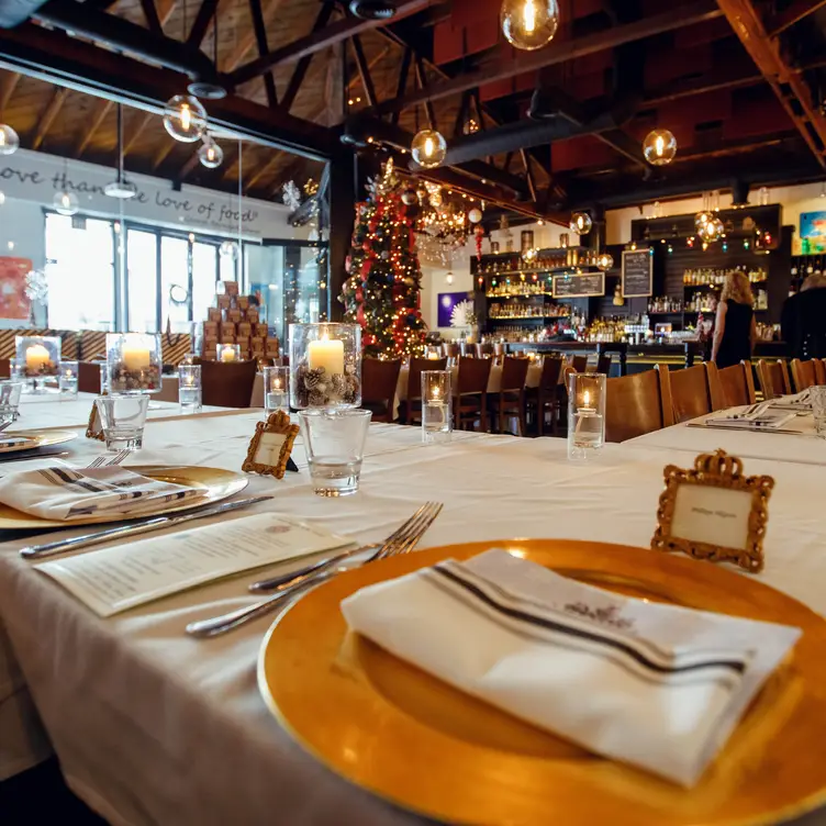 Photo credit: opentable