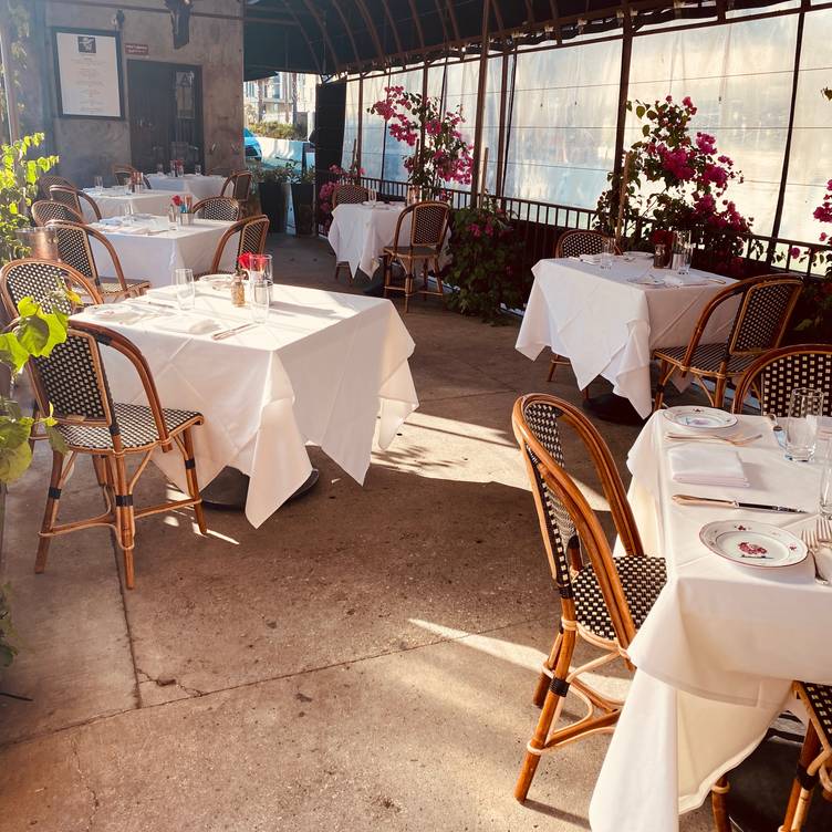 Photo credit: opentable