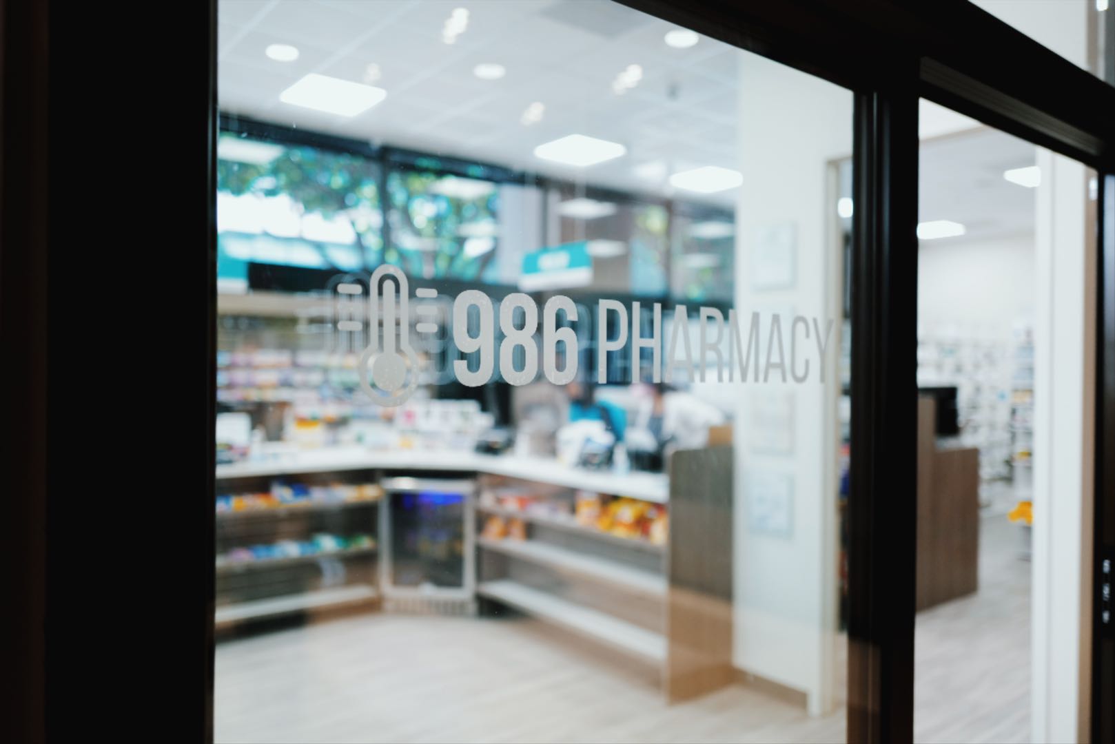 986 Pharmacy Santa Monica