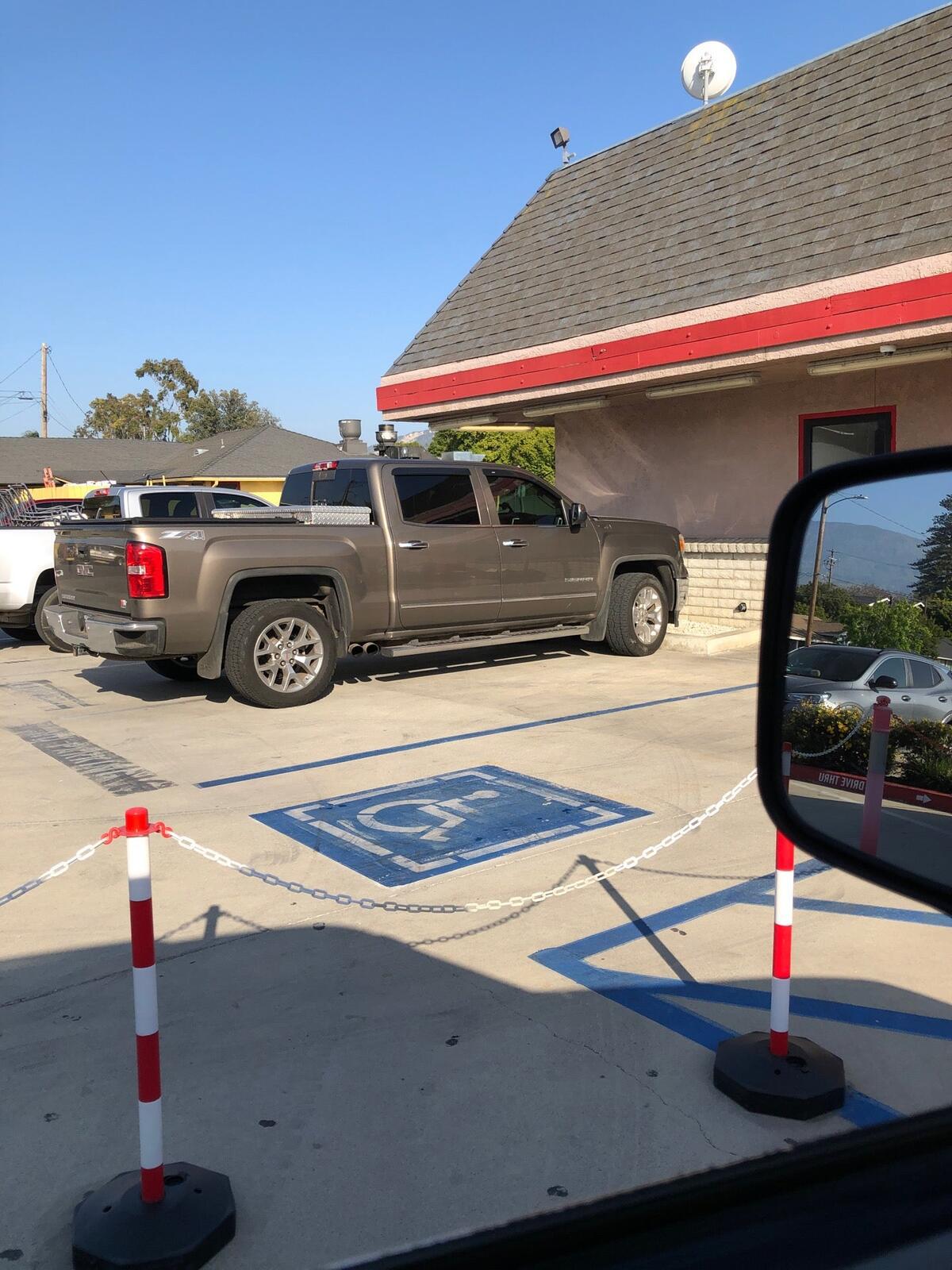 Photo credit: nextdoor