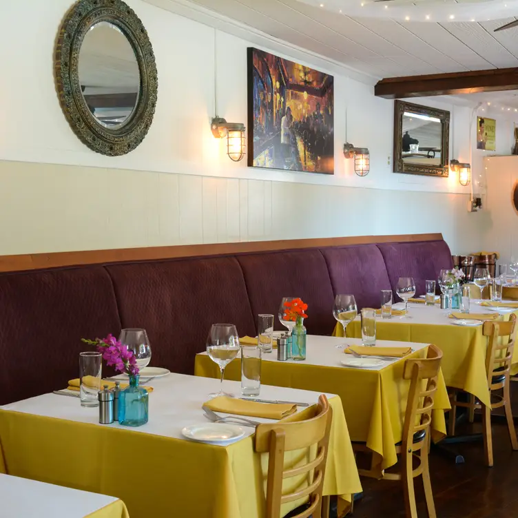 Photo credit: opentable
