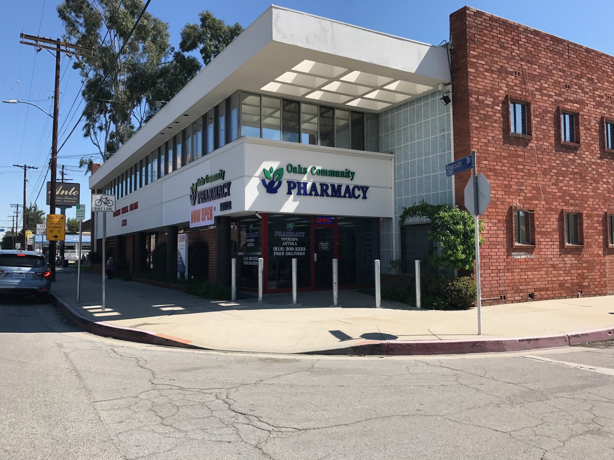 Oaks Community Pharmacy