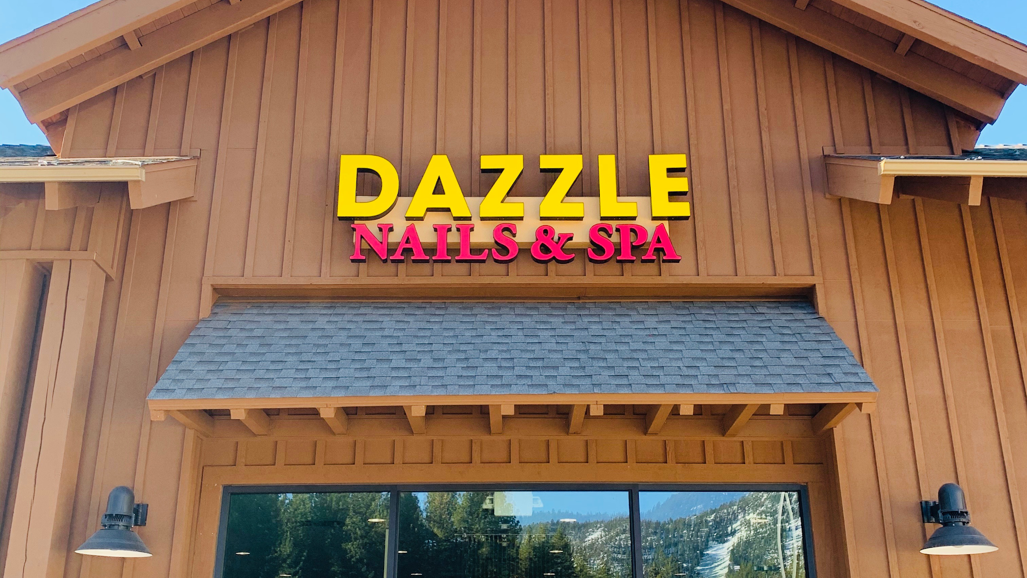 Dazzle Nail Spa