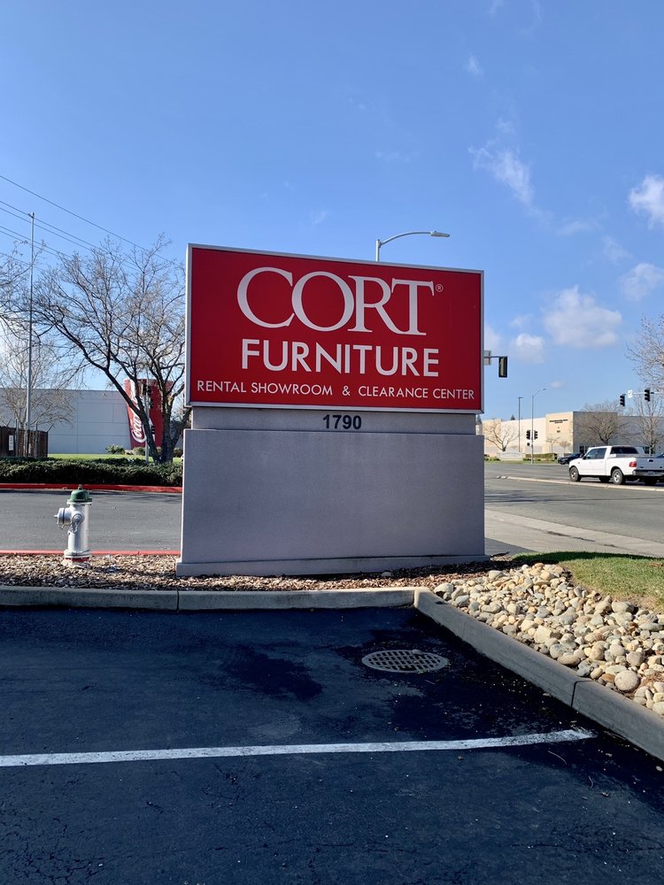 CORT Furniture Rental