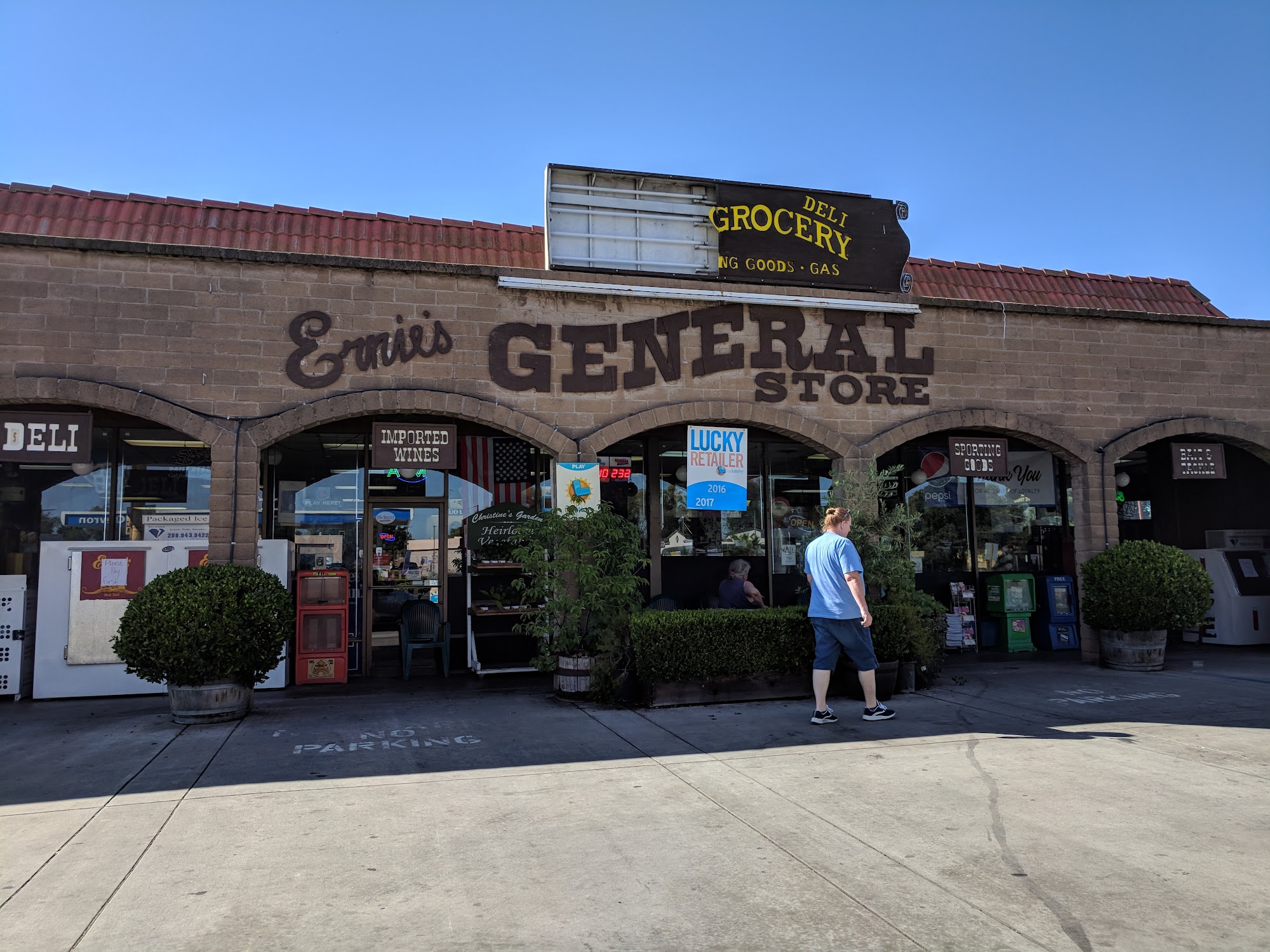 Ernie's General Store Inc