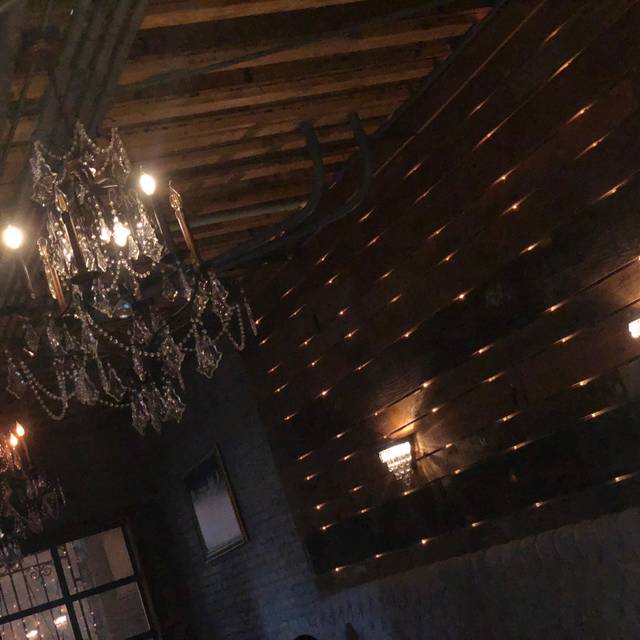 Photo credit: opentable