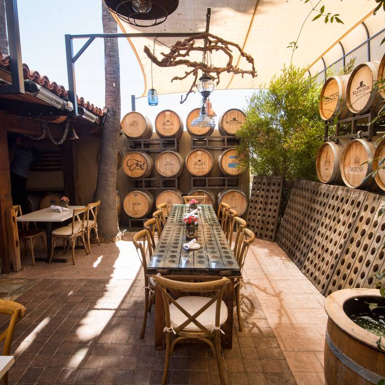 Photo credit: opentable