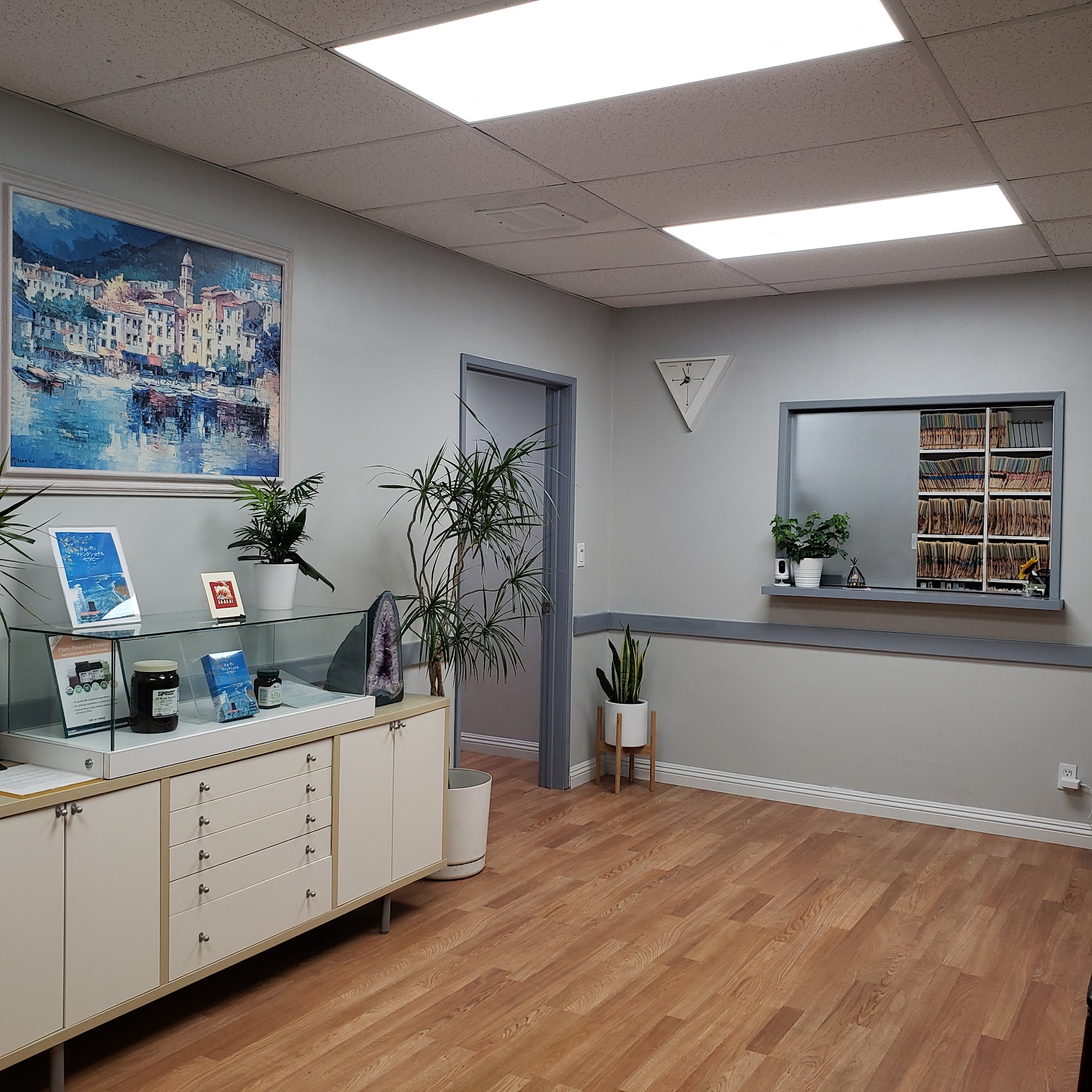 East West Chiropractic Clinic