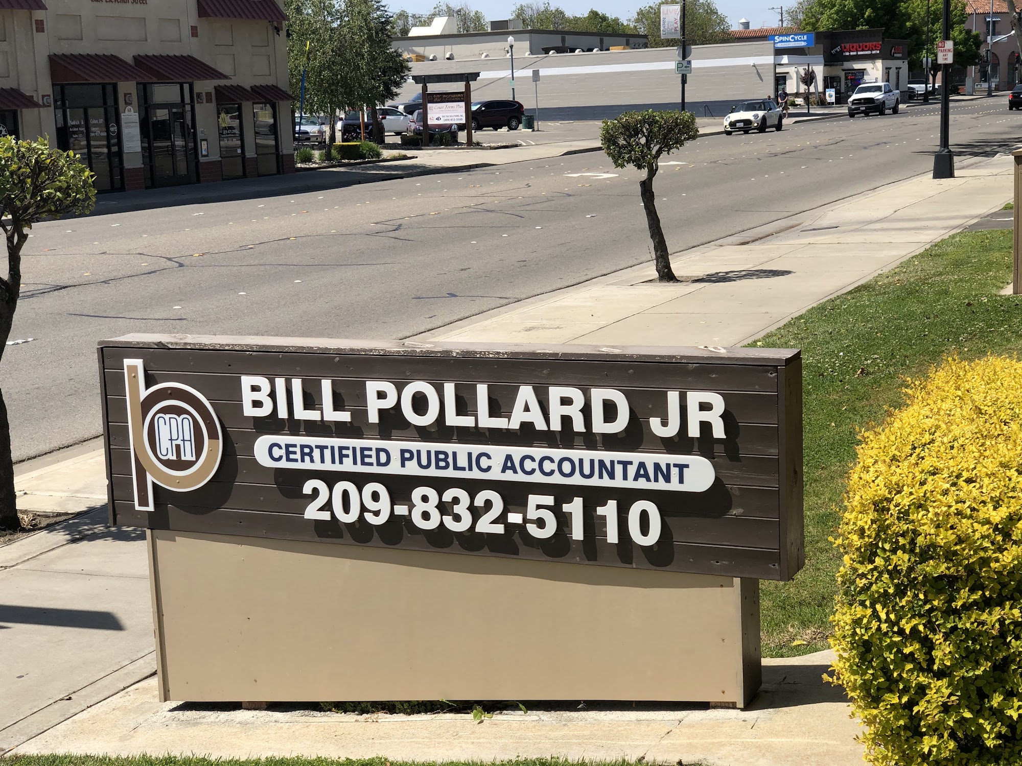 Bill Pollard Jr Financial