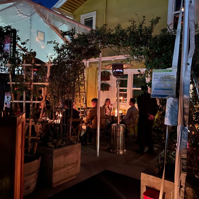 Photo credit: opentable