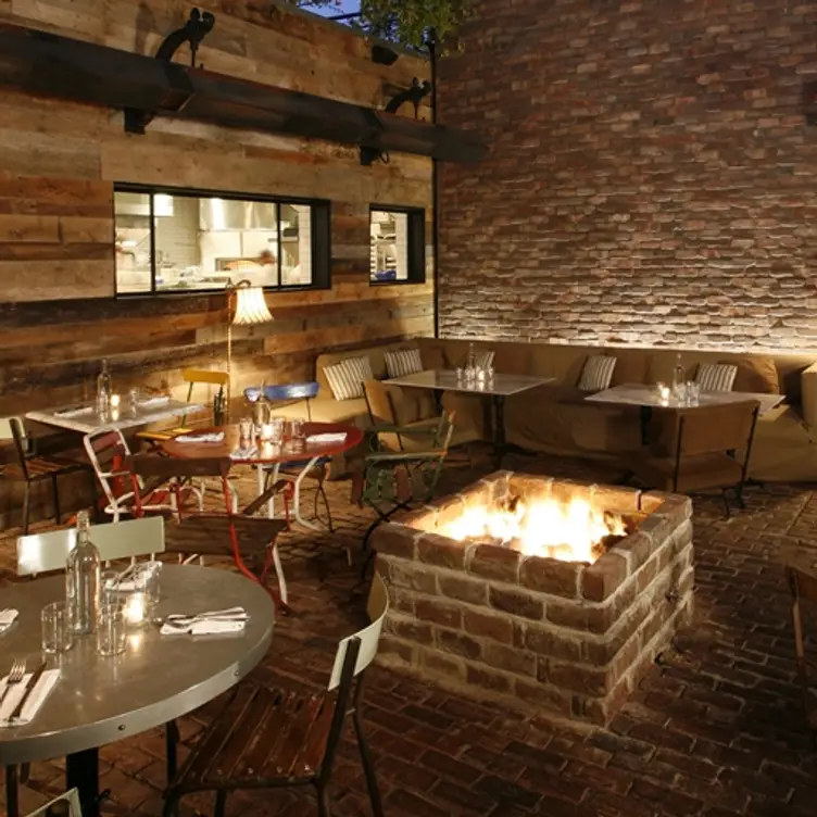 Photo credit: opentable