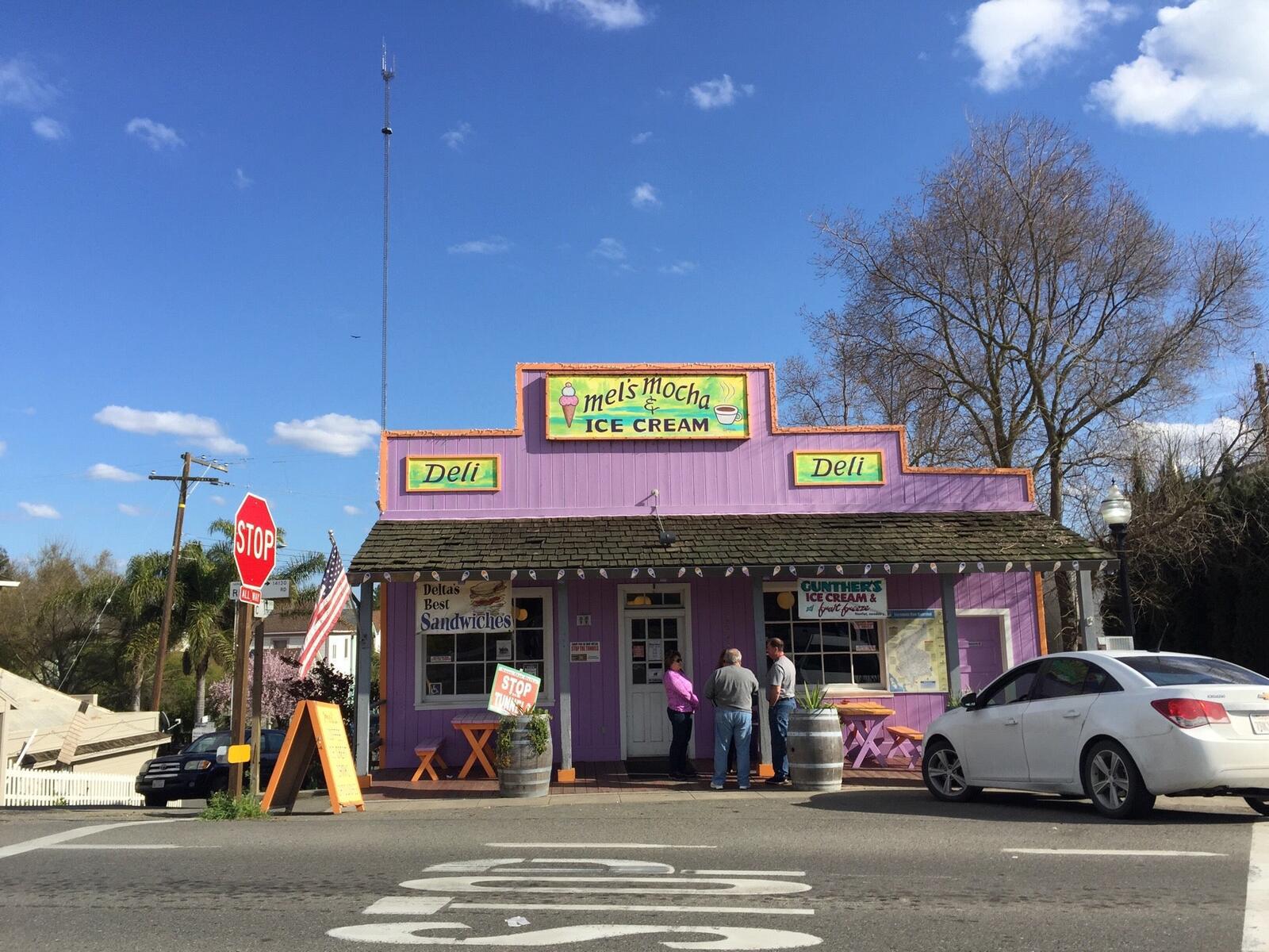 Photo credit: nextdoor