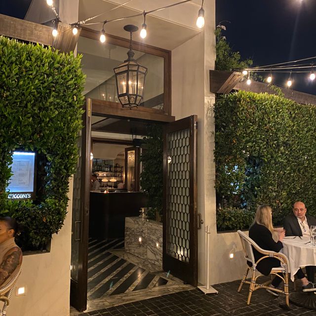 Photo credit: opentable