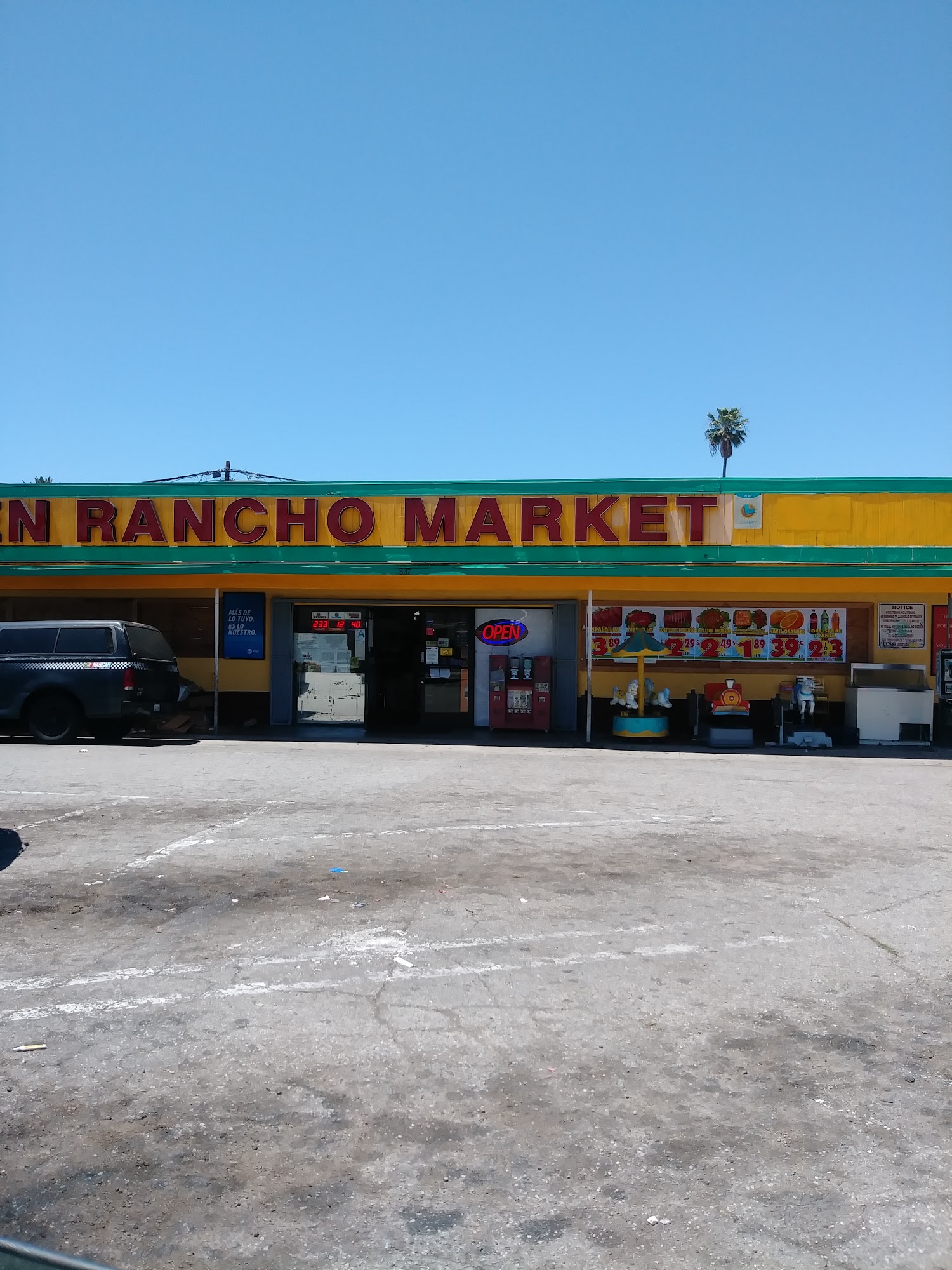 Green Rancho Market