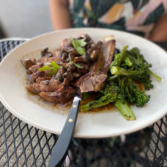 Photo credit: opentable