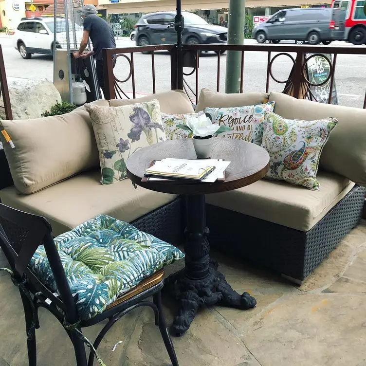 Photo credit: opentable