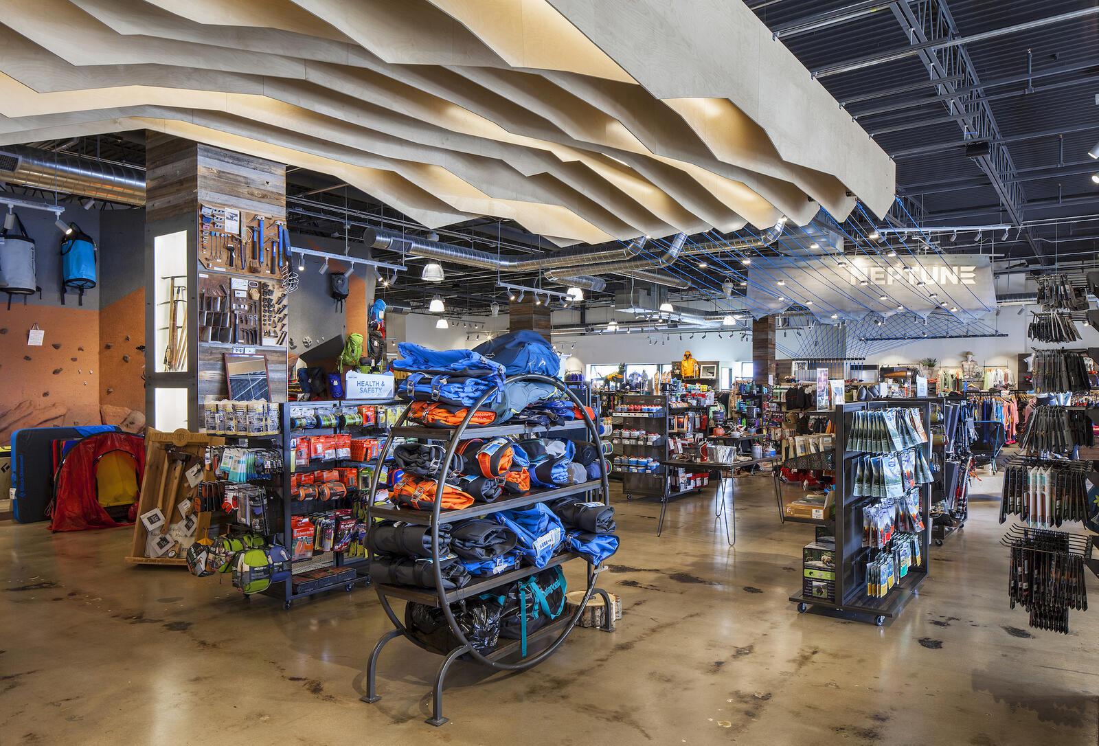 neptune-mountaineering-boulder-co-hours-directions-reviews