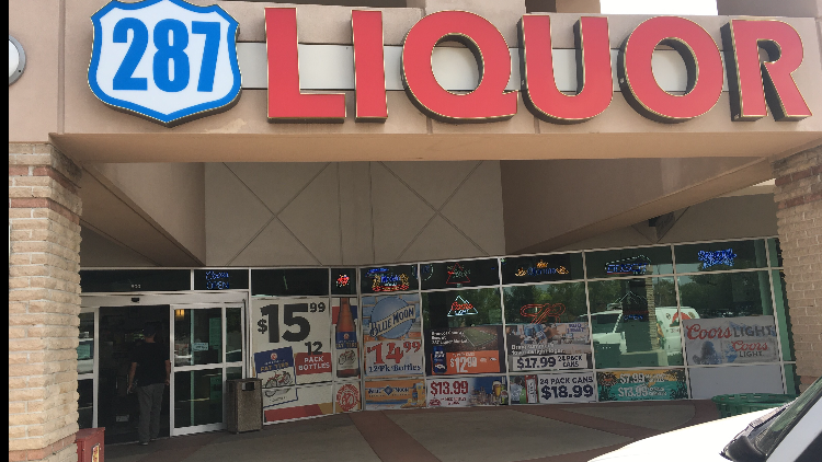 287 Liquor Market/Smoke Shop