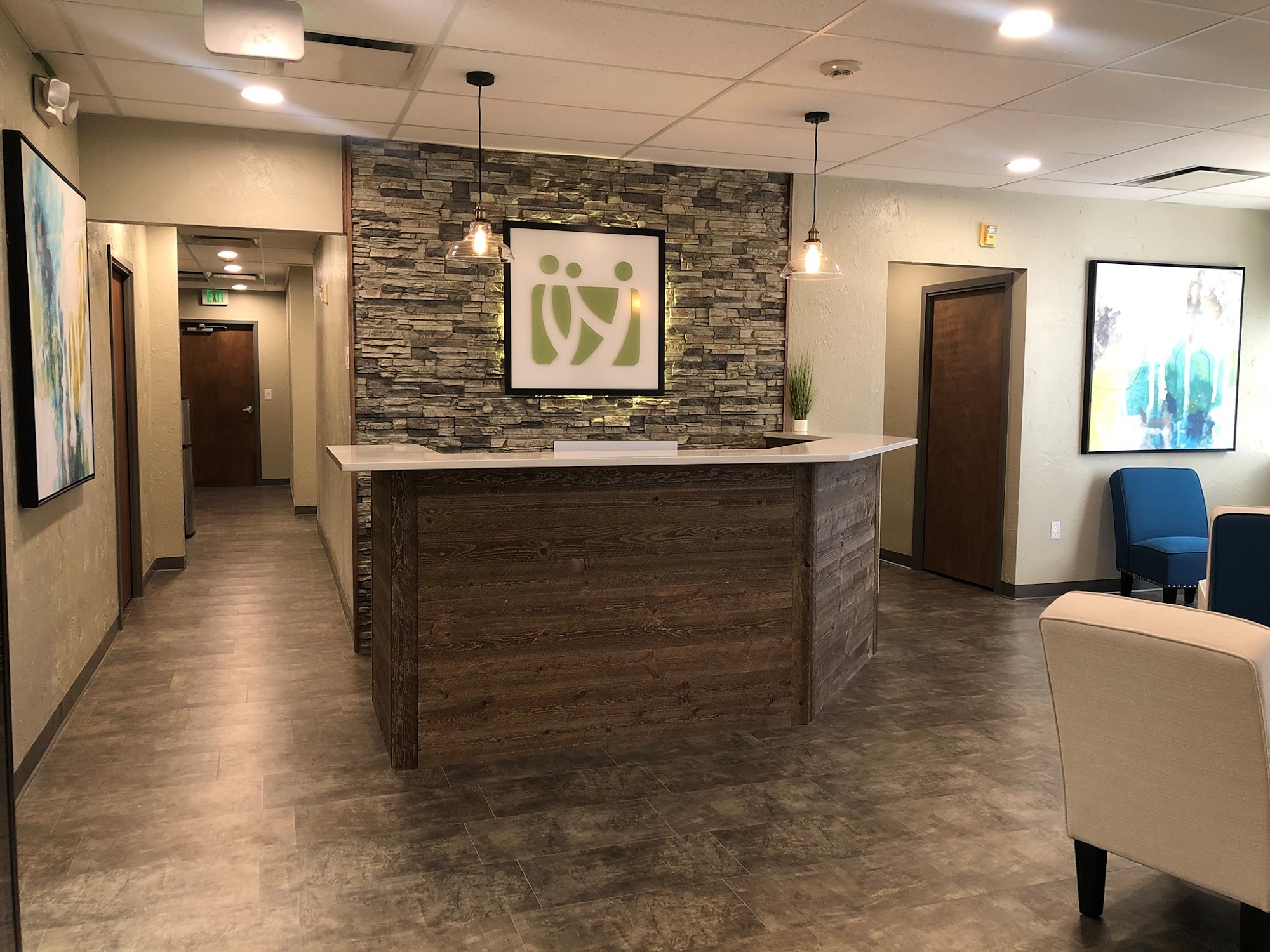 Warner Injury & Chiropractic Center