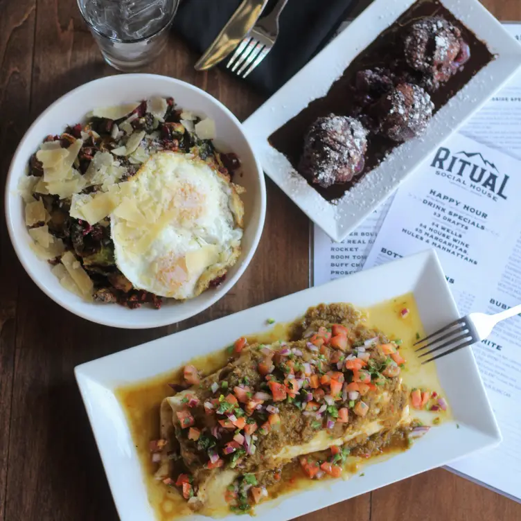 Photo credit: opentable