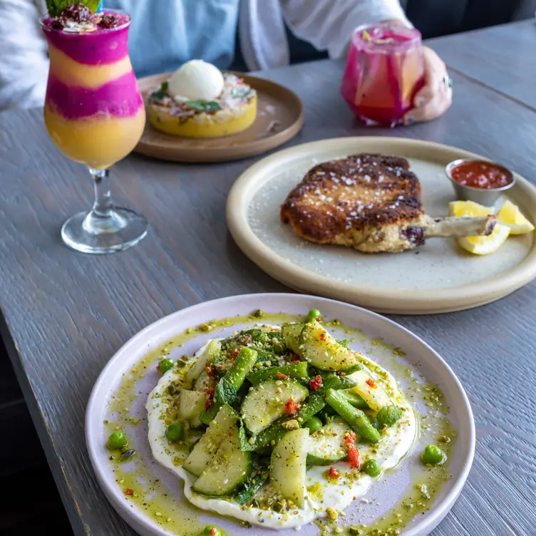 Photo credit: opentable