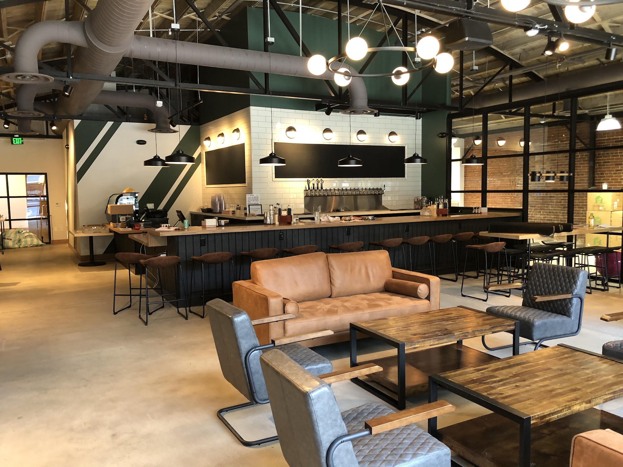Smashface Brewing 1937 Market St, Denver