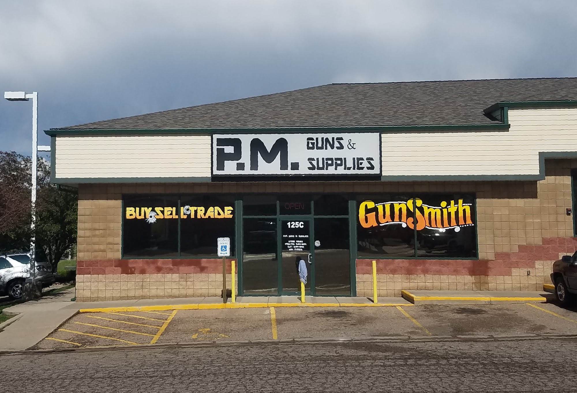 P.M. Guns & Supplies