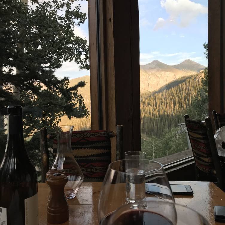 Photo credit: opentable