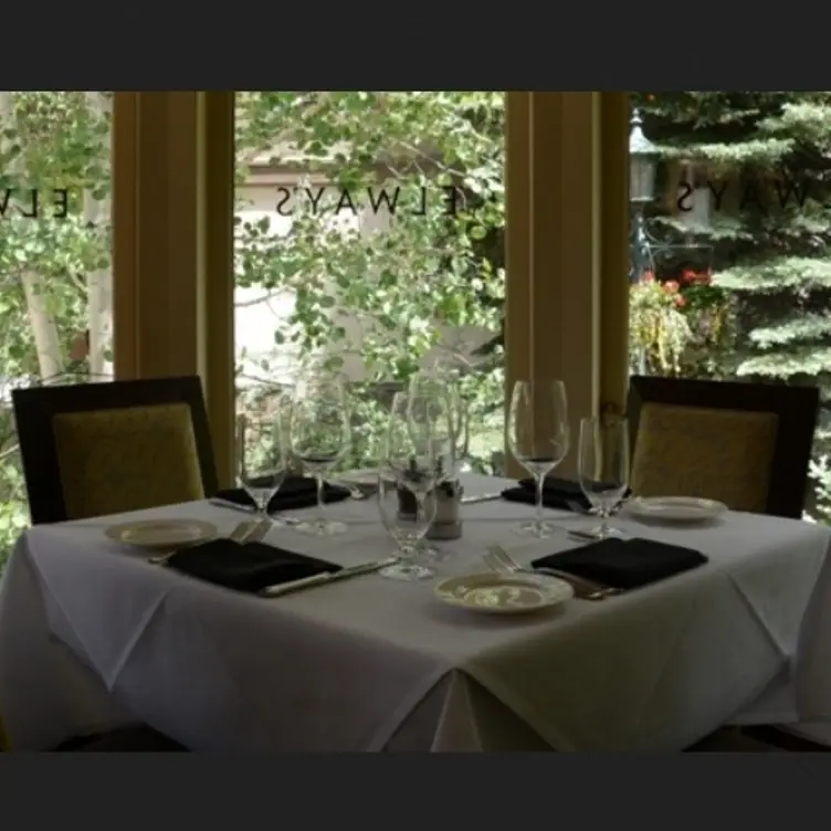 Photo credit: opentable