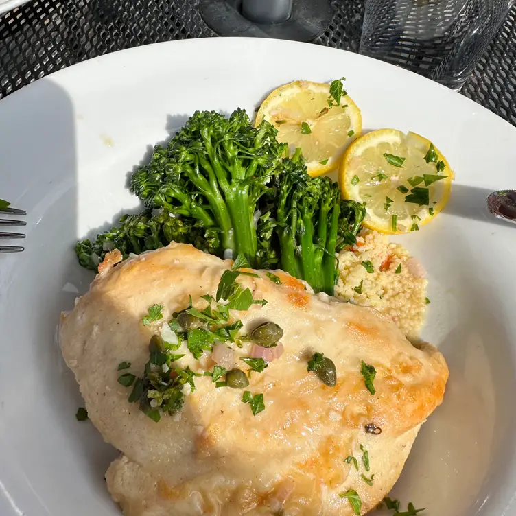 Photo credit: opentable