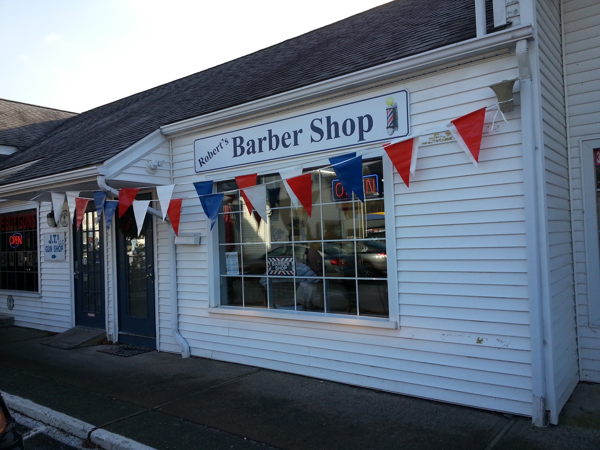 Robert's Barber Shop