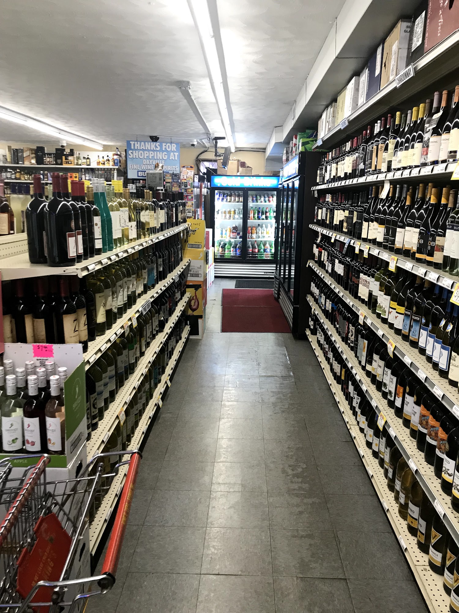 DAYVILLE FINE WINE & SPIRITS