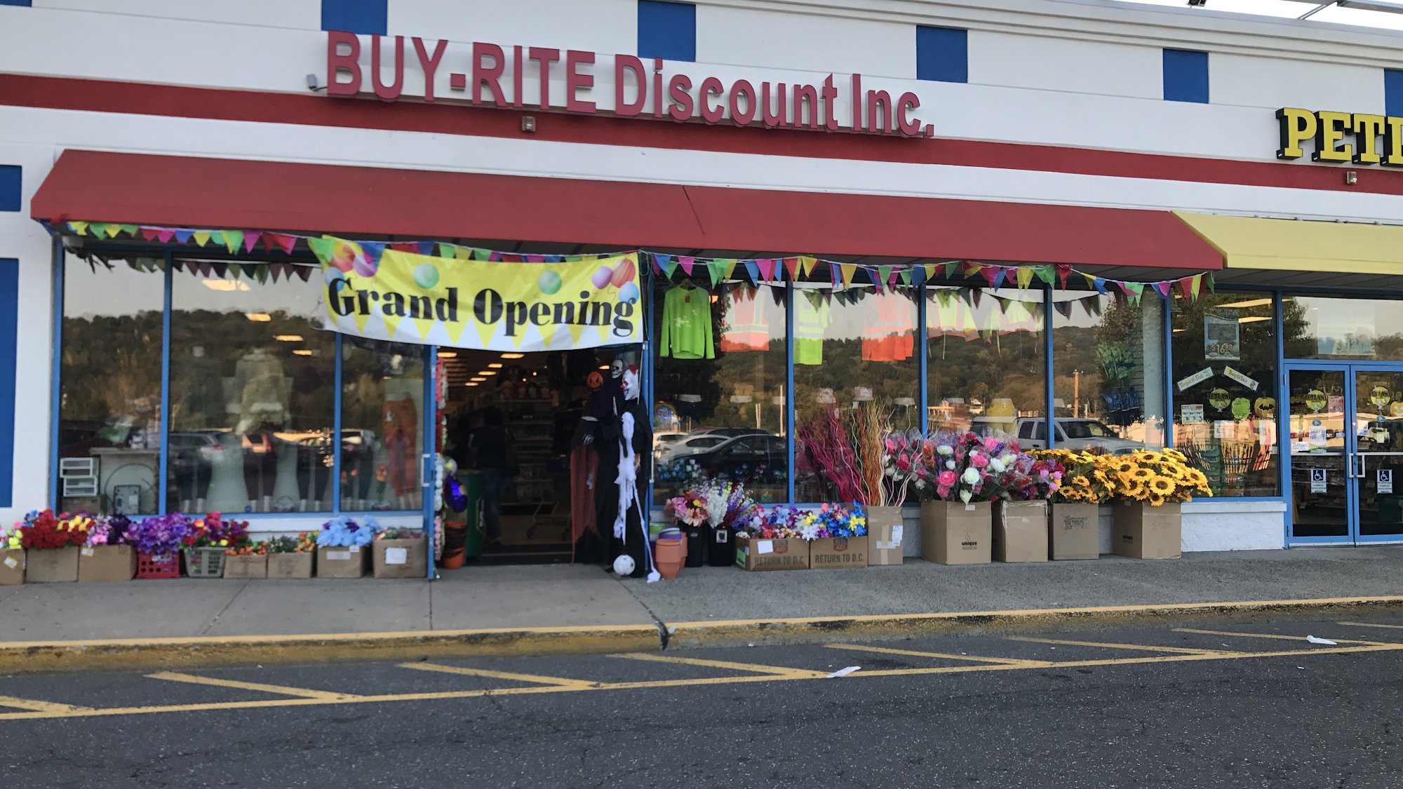 Buy-rite discount store