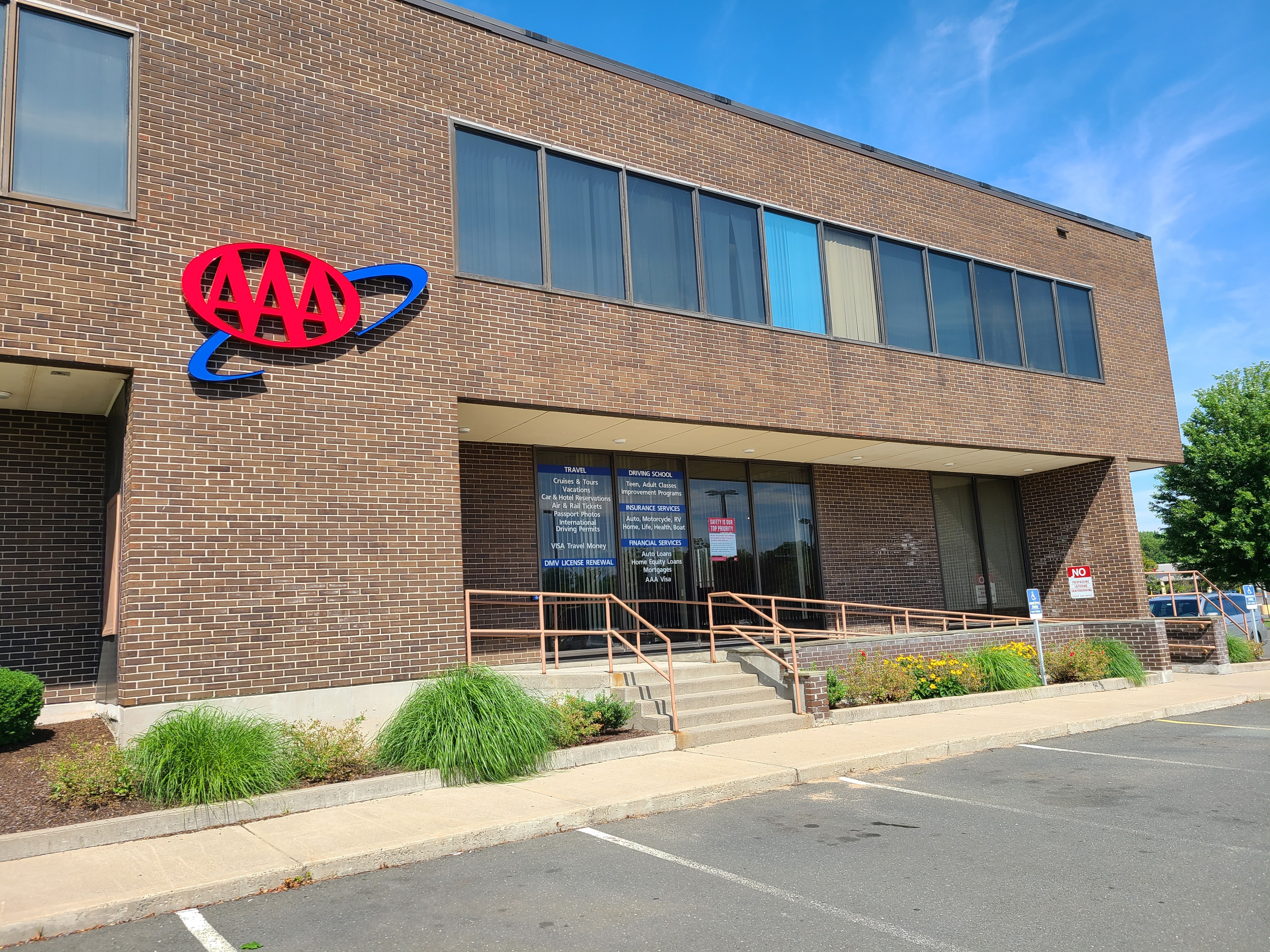 Photo credit: yellowpages