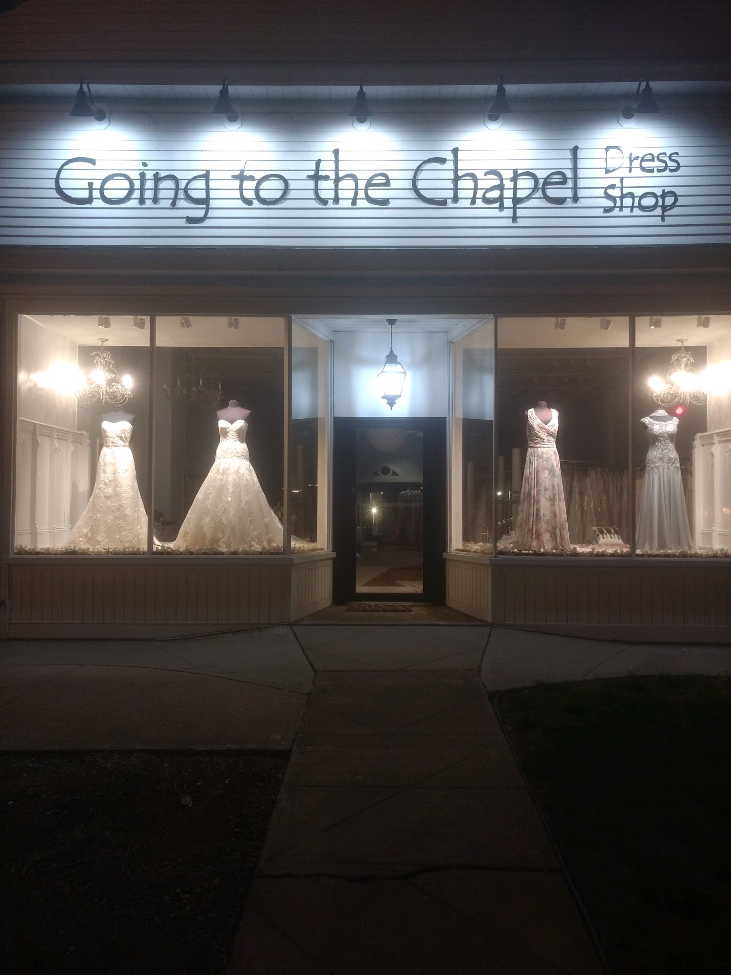 Going to the Chapel dress shop