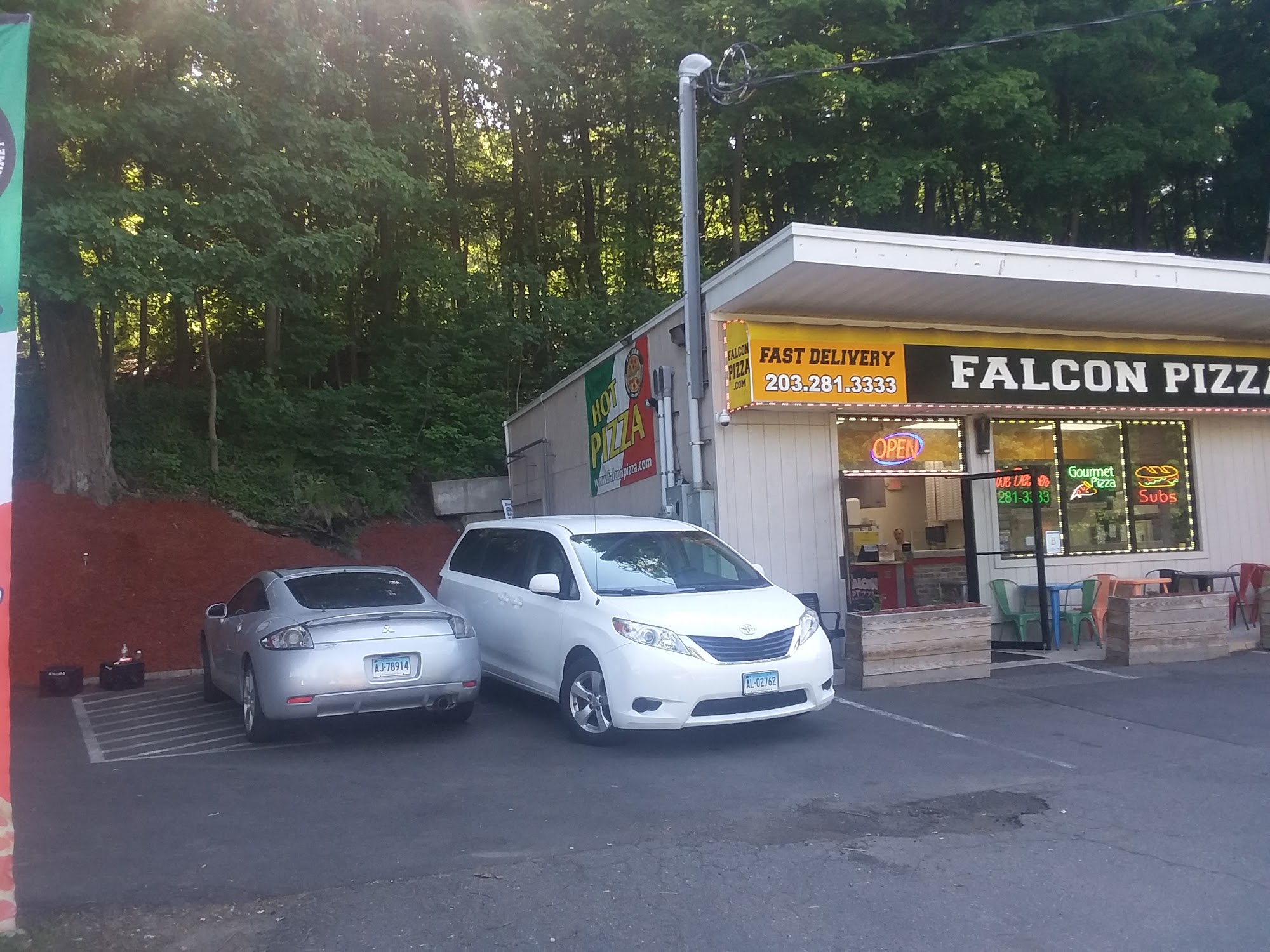 Falcon Pizza Hamden