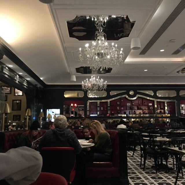 Photo credit: opentable