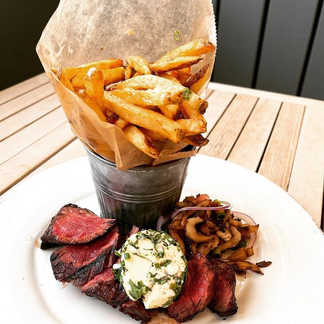 Photo credit: opentable