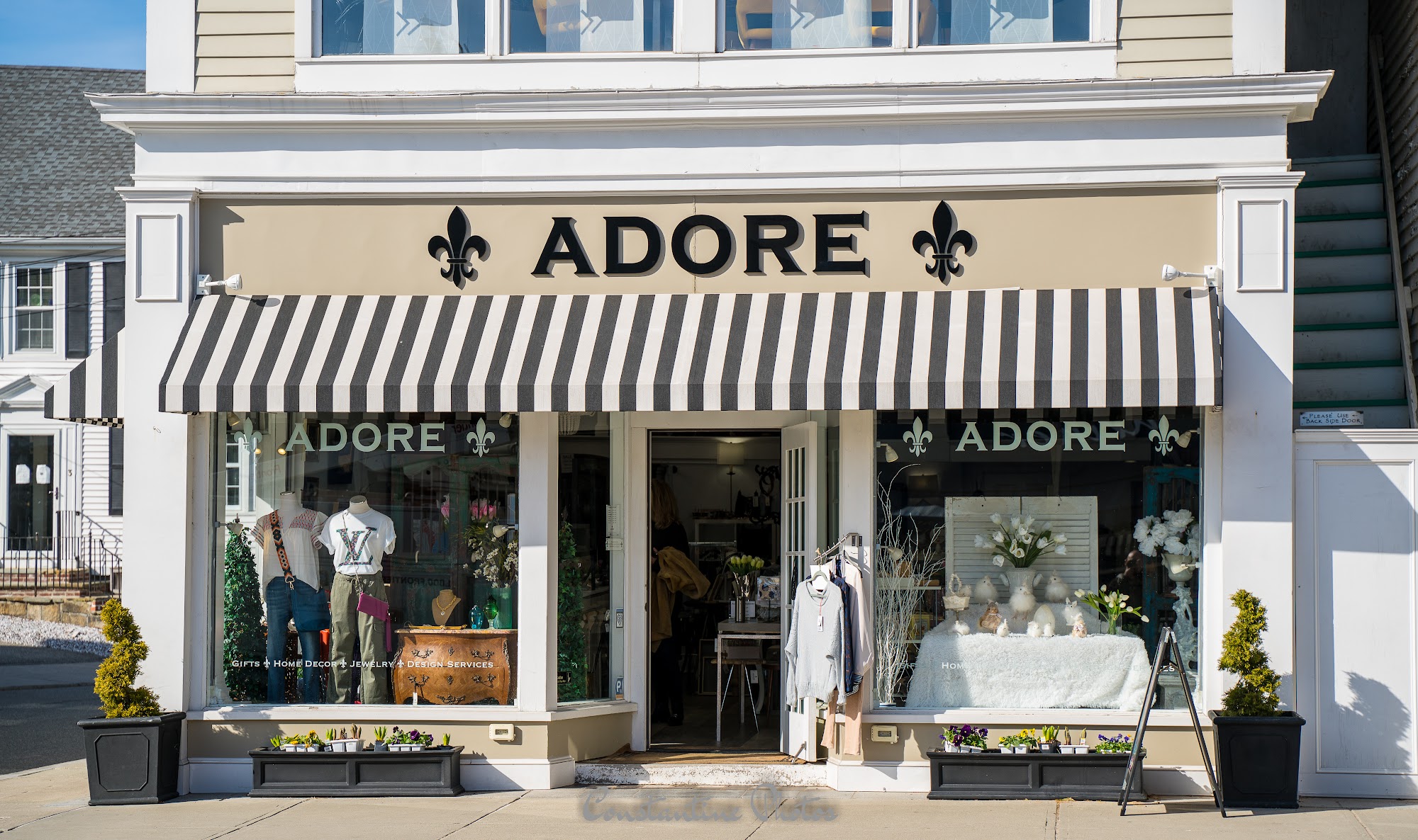 Adore