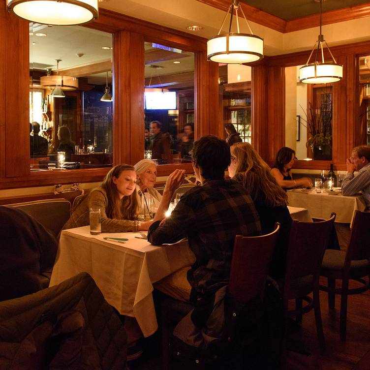 Photo credit: opentable