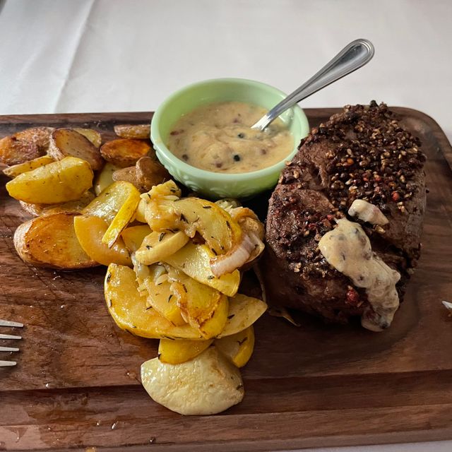 Photo credit: opentable