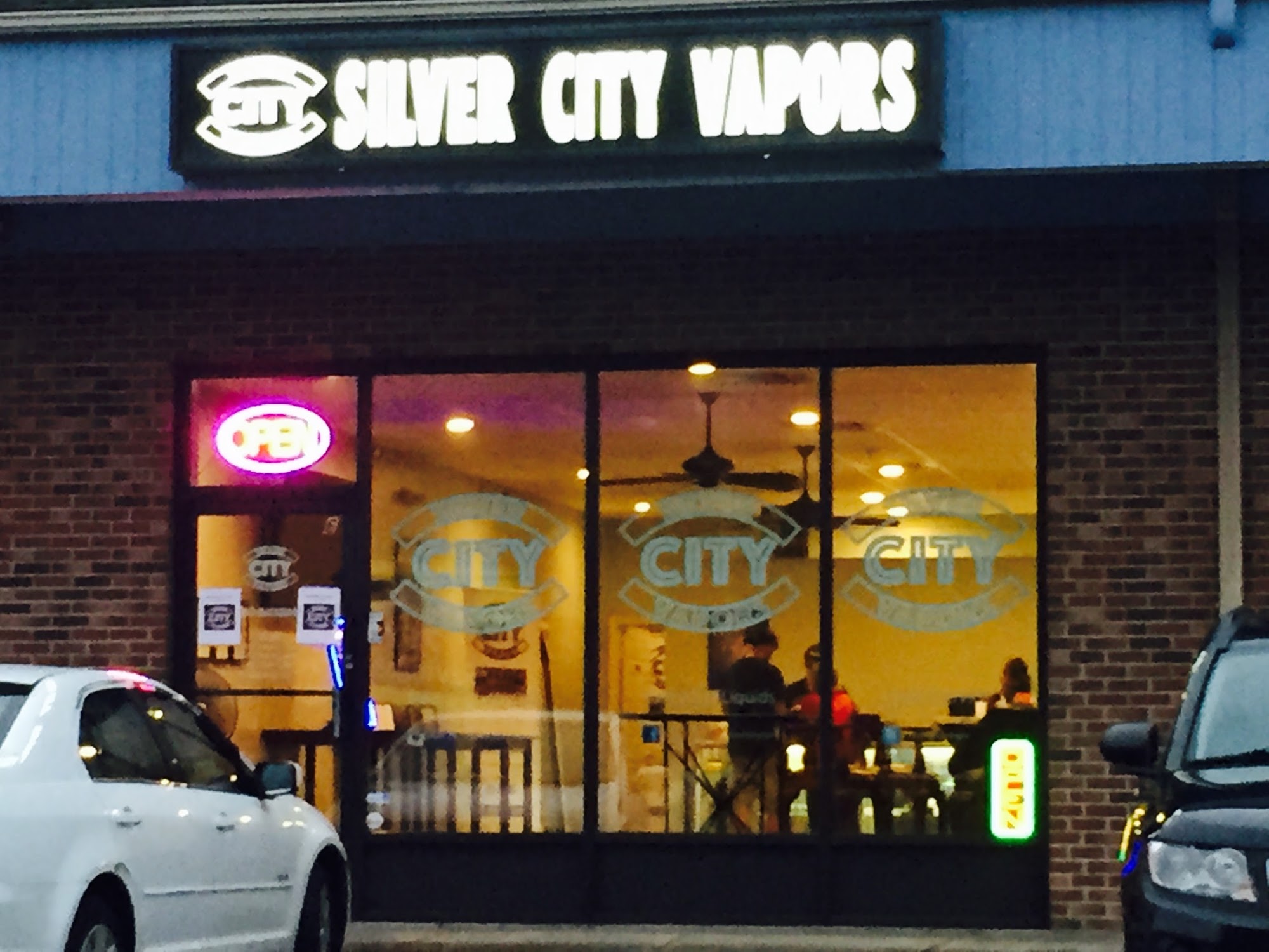Silver City Vapors in Southington, CT