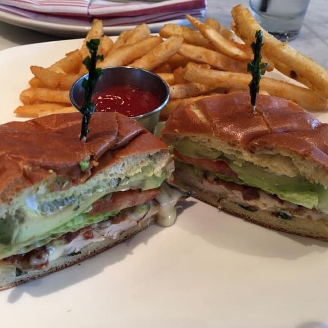 Photo credit: opentable