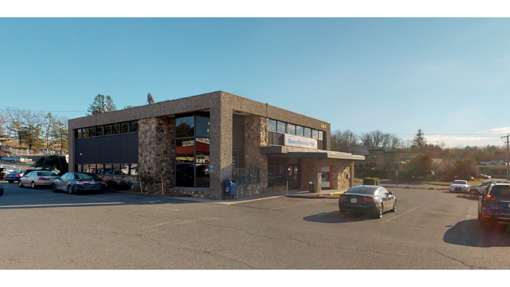 Bank of America (with Drive-thru ATM)