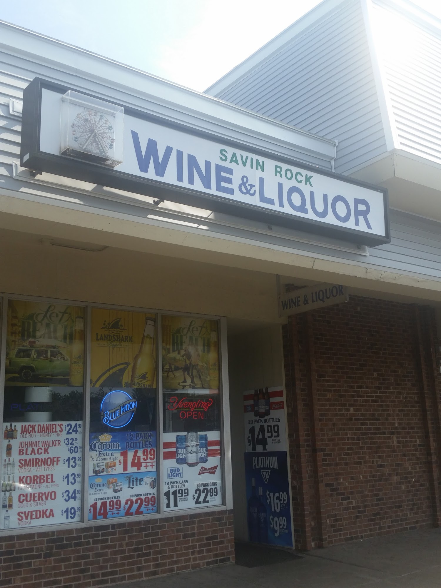 Savin Rock Wine & Liquor