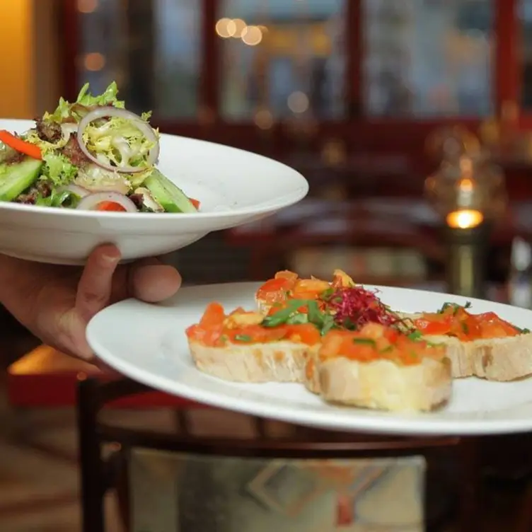 Photo credit: opentable